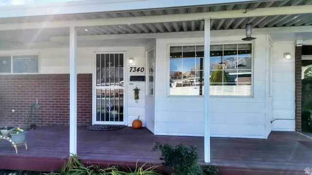 7340 S Cottonwood St W, Midvale, UT 84047 - Image #2