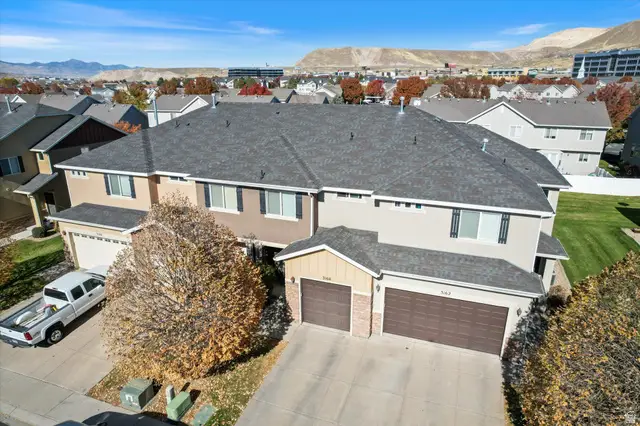 3162 W Desert Lily Dr, Lehi, UT 84048 - Image #2