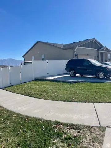 8009 S Hayden Park St, West Jordan, UT 84081 - Image #2