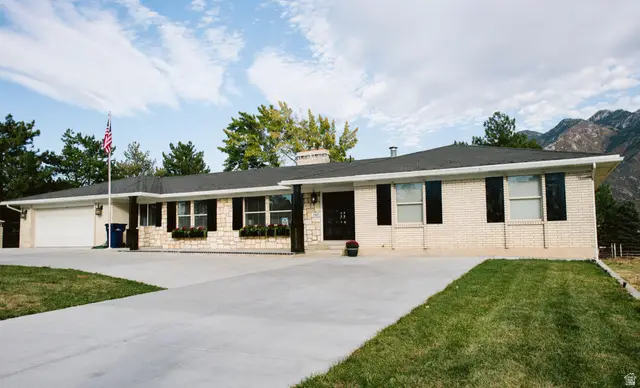 11415 S Hagan Rd E, Sandy, UT 84092 - Image #1