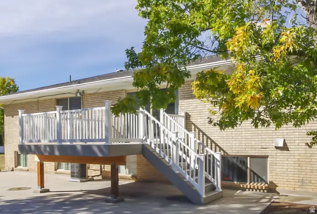 11415 S Hagan Rd E, Sandy, UT 84092 - Image #3