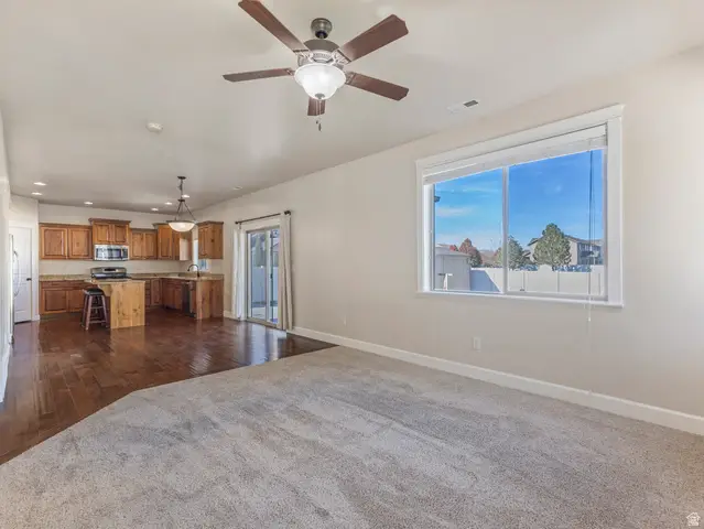 168 E Brookshire Dr, Saratoga Springs, UT 84045 - Image #2