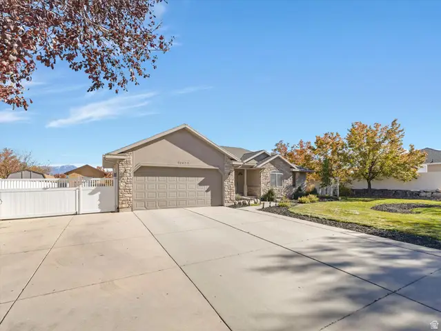 13677 S Hansomcab W, Herriman, UT 84096 - Image #2