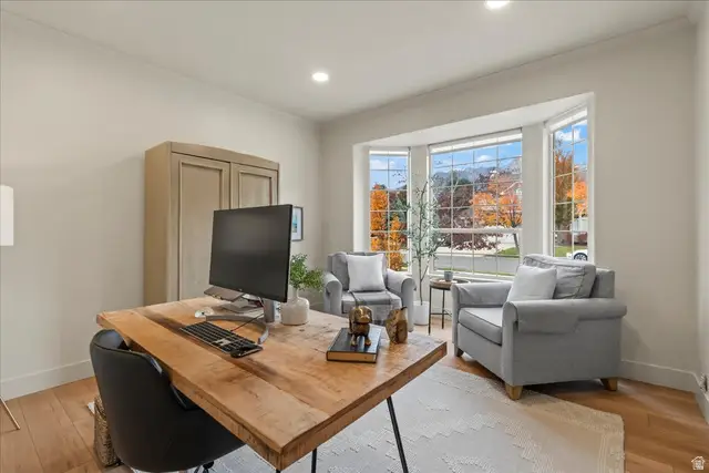 9636 Candle Tree Ln, Sandy, UT 84092 - Image #3