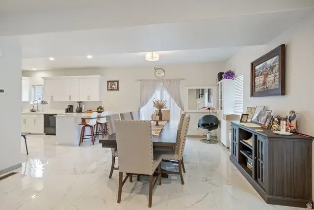 5924 S Cami Dawn Ct, Kearns, UT 84118 - Image #3