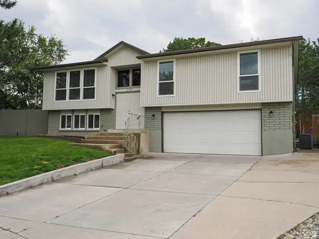 5584 S Danube Cir W, Taylorsville, UT 84118 - Image #2