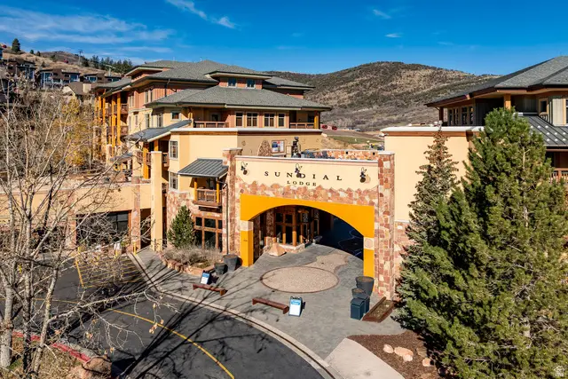3720 Sundial Ct #B203, Park City, UT 84098 - Image #1