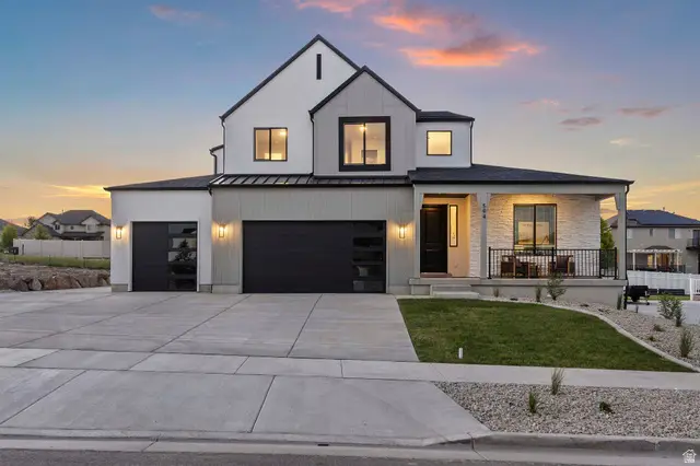 594 W Domanick Way #2, Saratoga Springs, UT 84045 - Image #1