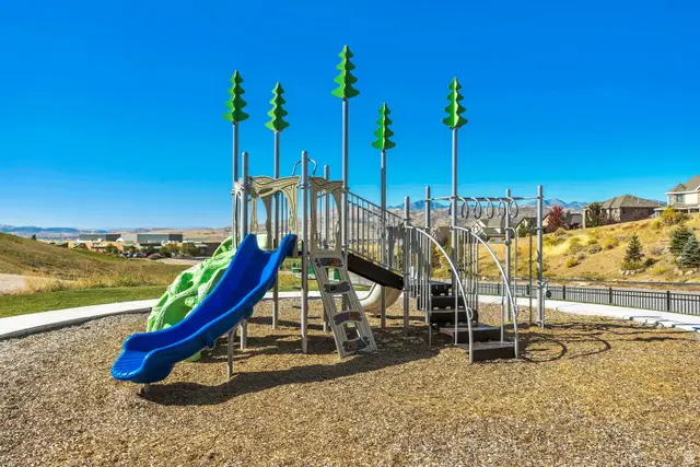 4923 N Marble Fox Way #124, Lehi, UT 84043 - Image #3