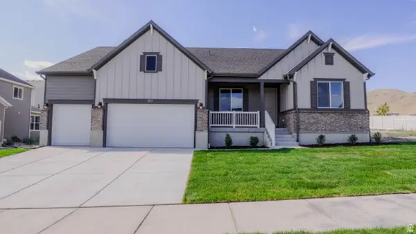 877 W Sika Cir S #203, Saratoga Springs, UT 84045