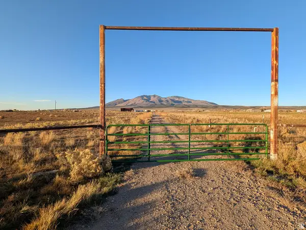 199 S La Sal Rd, La Sal, UT 84530