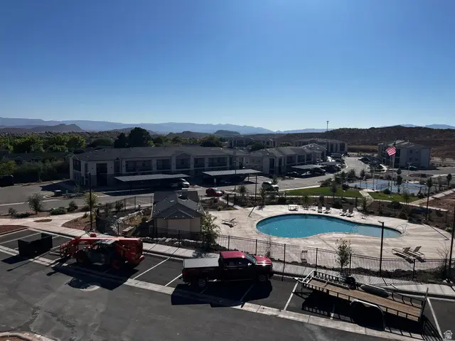 228 N Lone Rock Dr, Hurricane, UT 84737 - Image #2