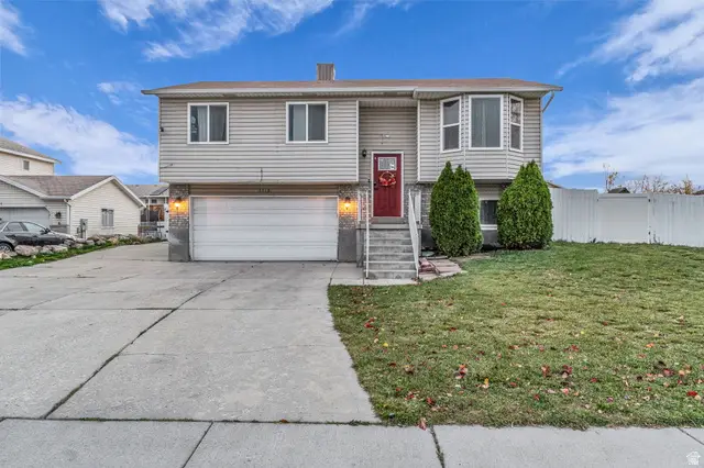 3718 S Lancashire Cir, West Valley City, UT 84119 - Image #1