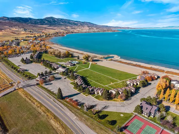 2176 S Bear Lake Blvd #222, Garden City, UT 84028