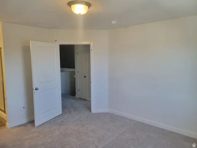 6825 S Mt Meek Dr W #227, West Jordan, UT 84081 - Image #3