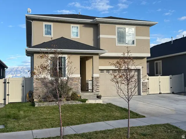 3214 S Hawk Dr W, Saratoga Springs, UT 84045 - Image #2