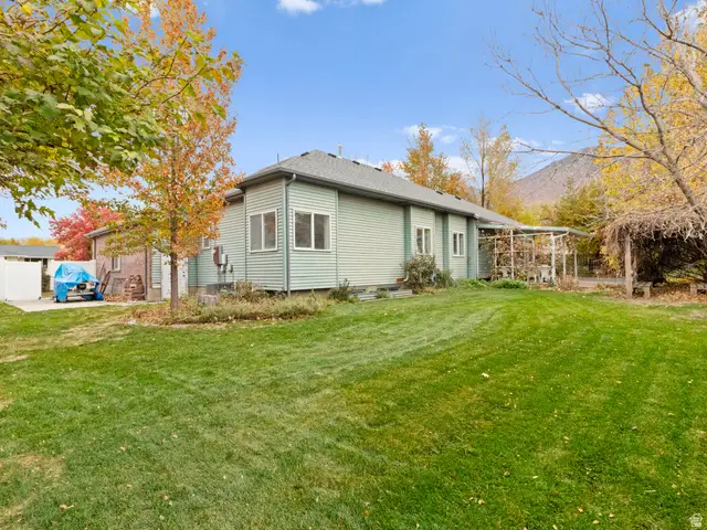 1422 E Cherry Canyon Way, Draper, UT 84020 - Image #3