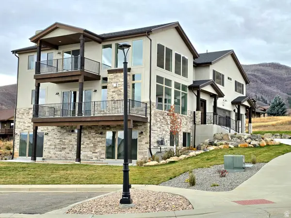 1085 Olympic Cir, Midway, UT 84049