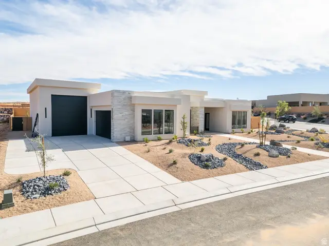 1363 W Yellow Knolls Dr, Saint George, UT 84770 - Image #3