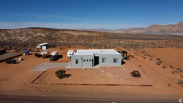 665 S Shelter Dr, Big Water, UT 84741