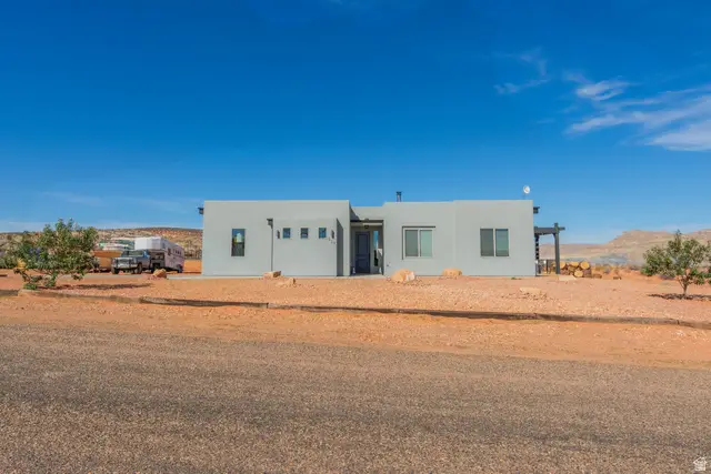 665 S Shelter Dr, Big Water, UT 84741 - Image #3