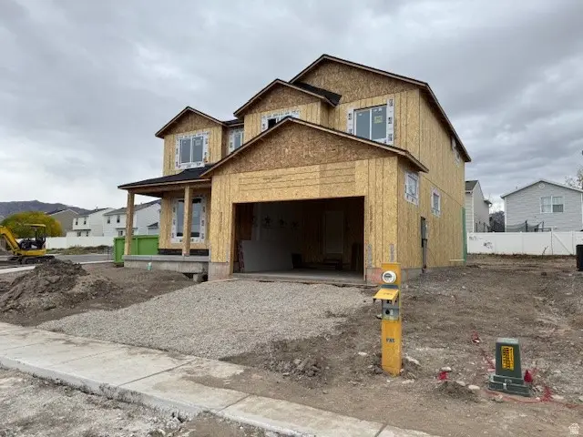 409 W Sapphire Dr, Tooele, UT 84074 - Image #2