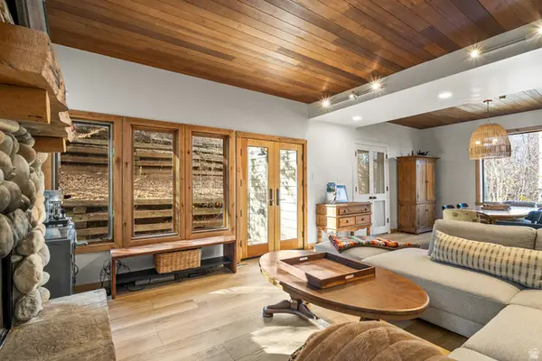 1445 Crescent Rd, Park City, UT 84060