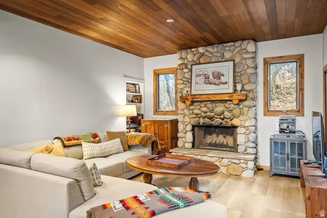 1445 Crescent Rd, Park City, UT 84060 - Image #2