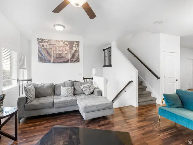 128 W Parramatta Ln, South Salt Lake, UT 84115 - Image #3