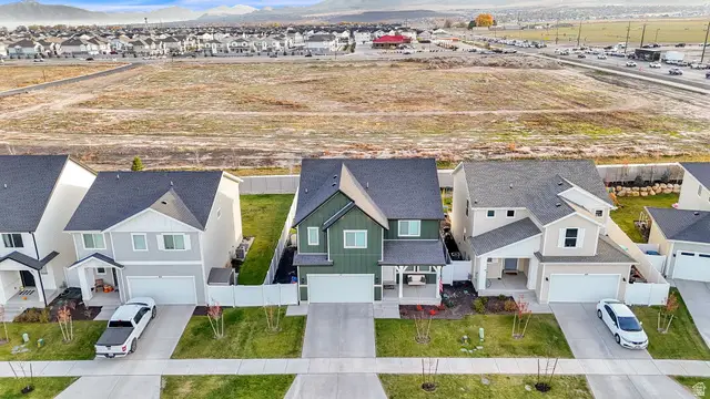 57 E Portico Ln N, Saratoga Springs, UT 84045 - Image #3