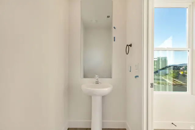 10999 S Freestone Rd W #111, South Jordan, UT 84009 - Image #3