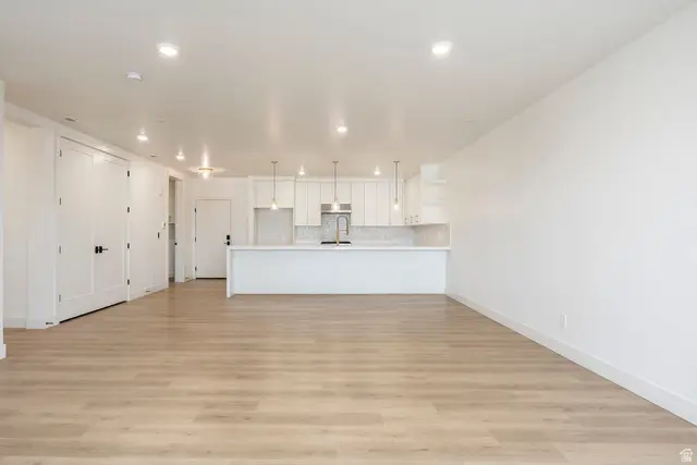 2250 E Murray Holladay Rd #305, Holladay, UT 84117 - Image #3