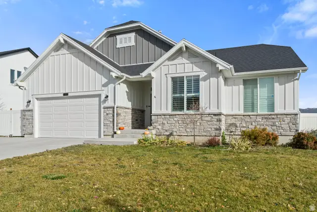 7493 S Lace Wood Dr W, West Jordan, UT 84084 - Image #2