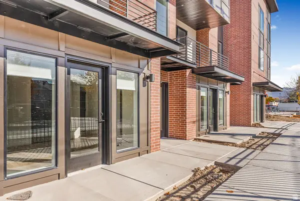 594 E Betsey Cv S #17, Salt Lake City, UT 84107