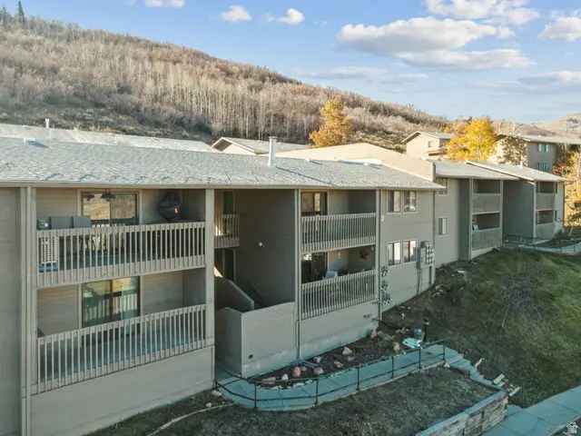 1700 Upper Ironhorse Loop #B6, Park City, UT 84060 - Image #1