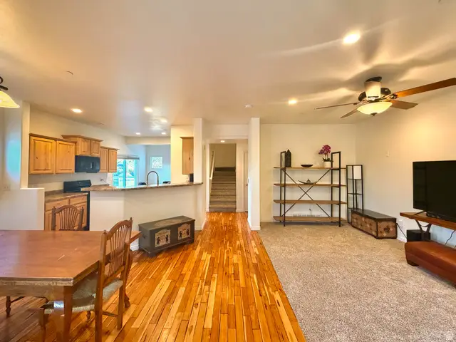 11441 S Oakmond Rd, South Jordan, UT 84009 - Image #2