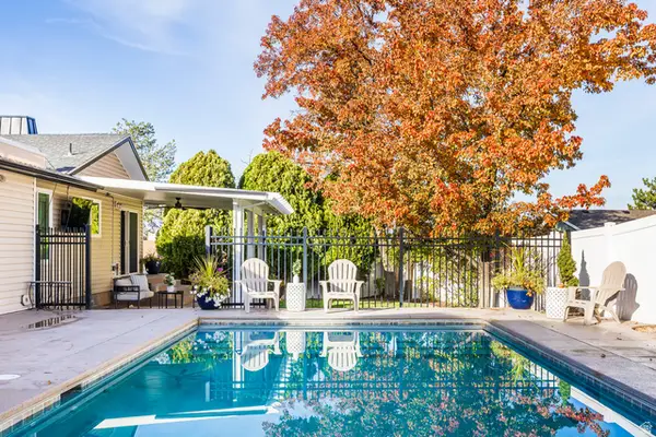 1563 E Granada Dr S, Sandy, UT 84093