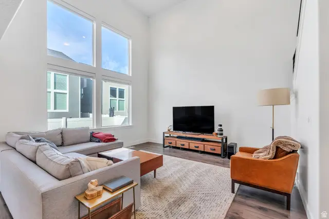 12368 S Varitek Dr, Herriman, UT 84096 - Image #3