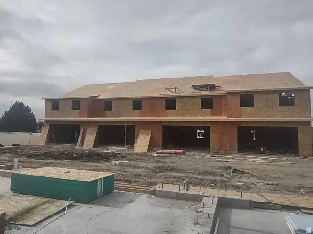 775 N Pheasantbrook Dr, Centerville, UT 84014 - Image #1