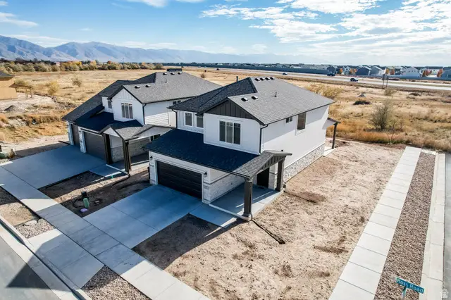 1711 W Ross Rd, Syracuse, UT 84075 - Image #2