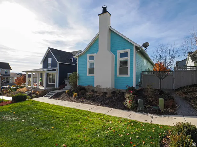 10762 S Beach Comber Way, South Jordan, UT 84009 - Image #3