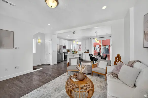 5033 W Daybreak Pkwy S, South Jordan, UT 84009