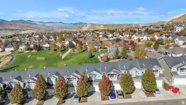 4205 N Cresthaven Ln, Lehi, UT 84048 - Image #3