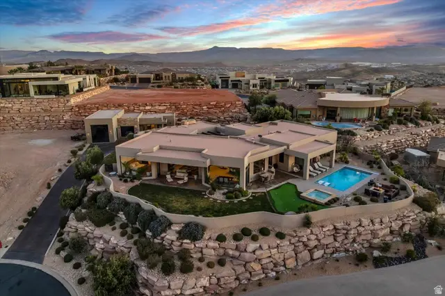 2040 S Pinnacle Cir, Saint George, UT 84790 - Image #1