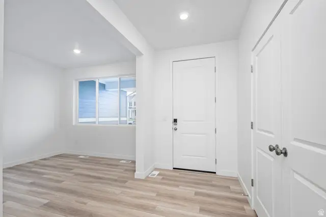 1347 S Chokecherry St #230, Saratoga Springs, UT 84045 - Image #2