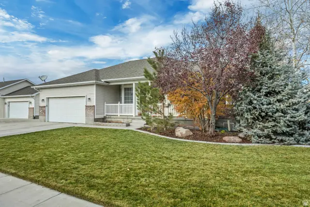 71 Pebble Beach Dr E, Stansbury Park, UT 84074 - Image #2