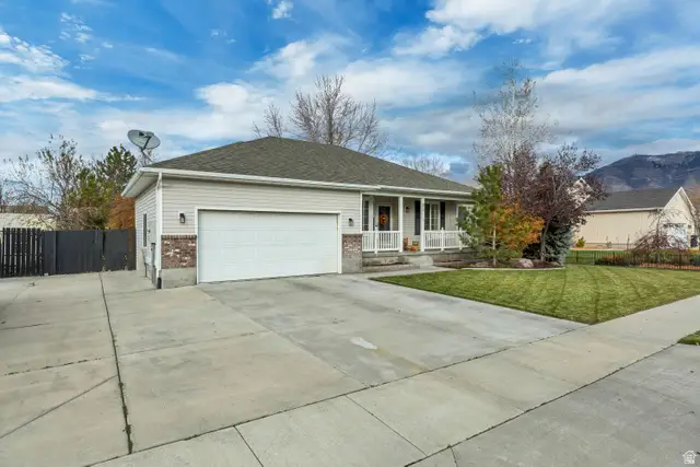 71 Pebble Beach Dr E, Stansbury Park, UT 84074 - Image #3