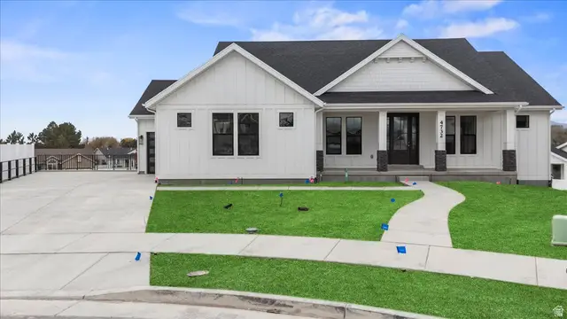 4732 S Turnberry Cove Ln W #14, Taylorsville, UT 84123 - Image #2