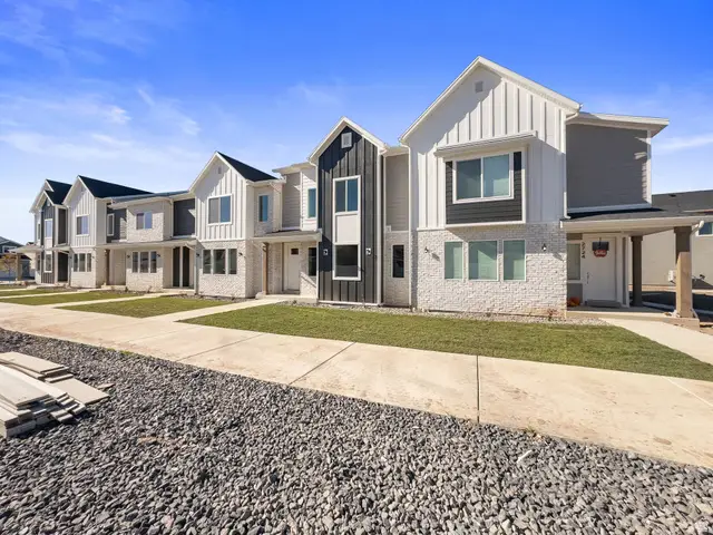 2734 S Allison Way, Syracuse, UT 84075 - Image #2