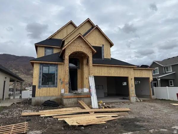 2132 N 725 W, Centerville, UT 84014